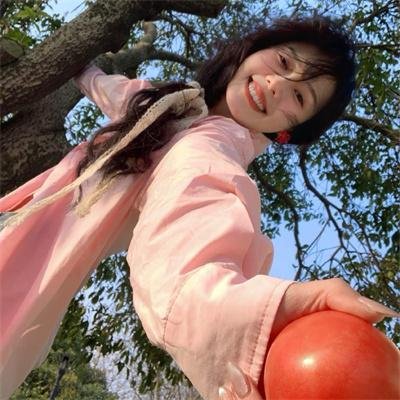 燃烧女子的画像