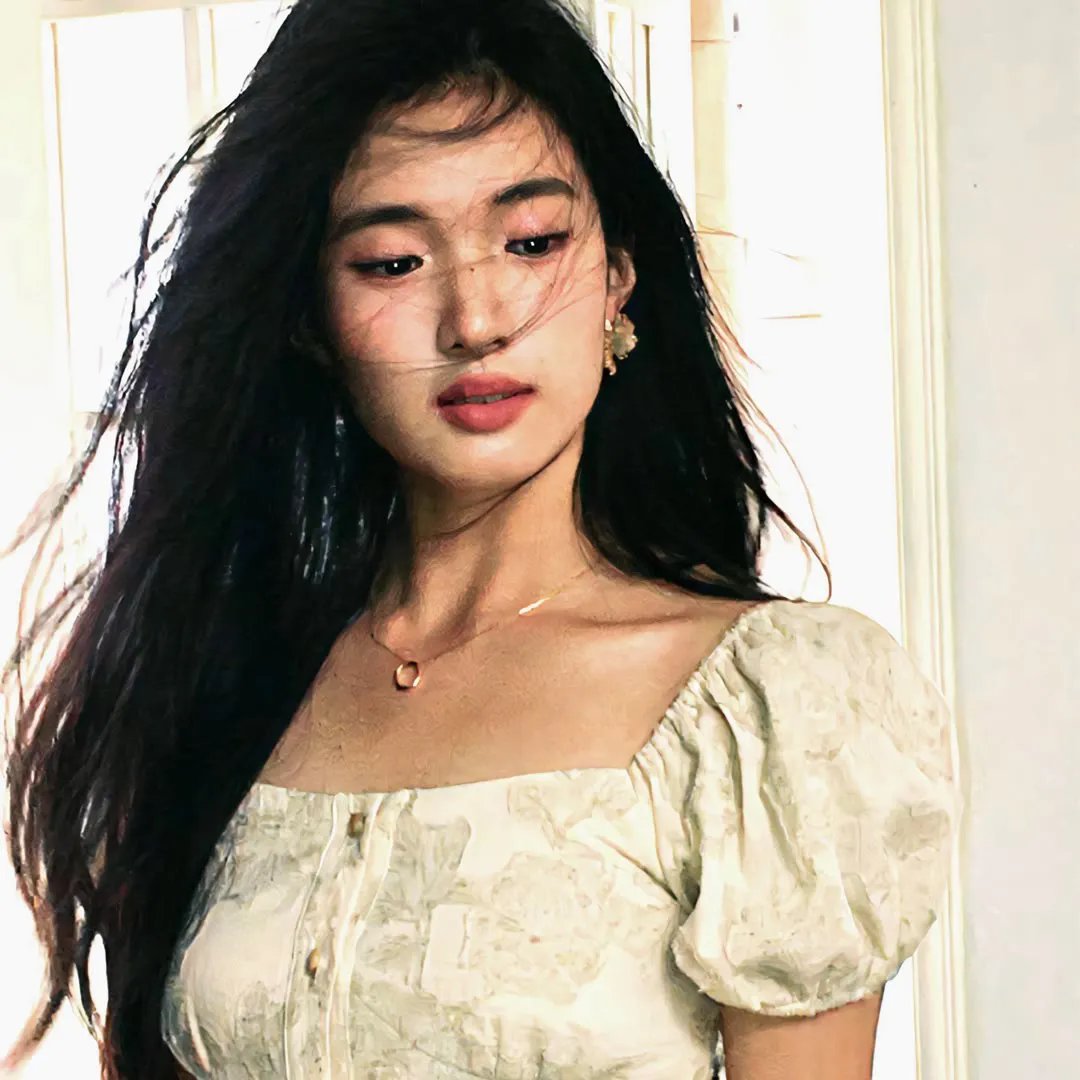 行走的鸡毛掸子